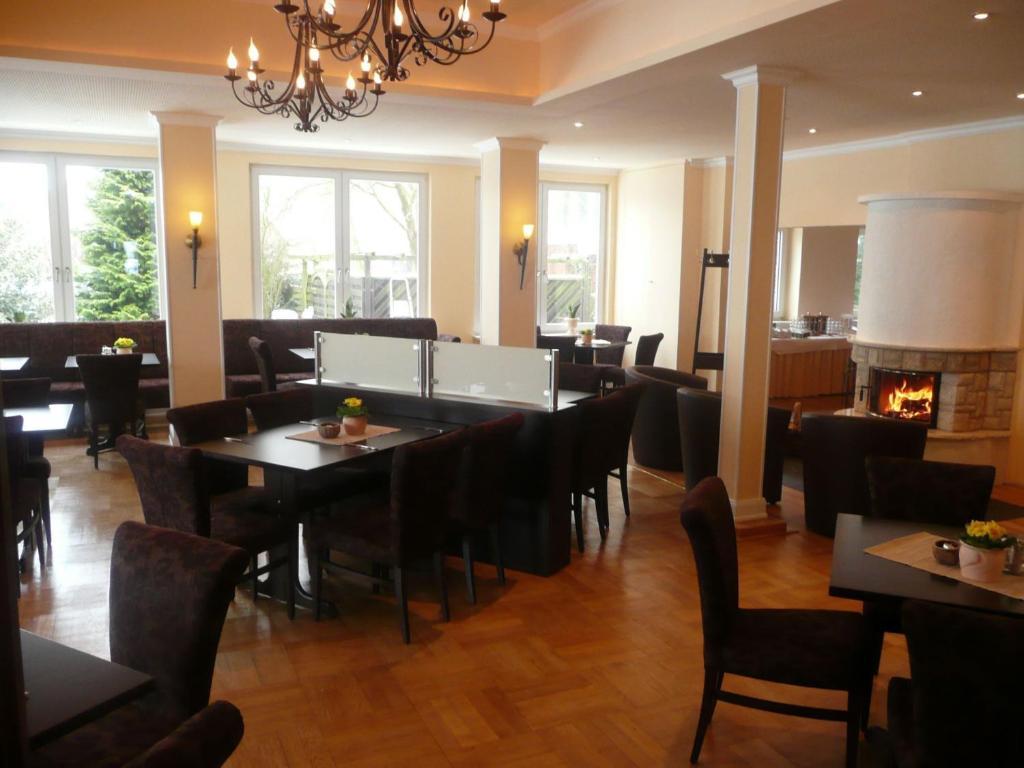 Akzent Hotel Cordes & Restaurant Am Rosengarten Sottorf Luaran gambar