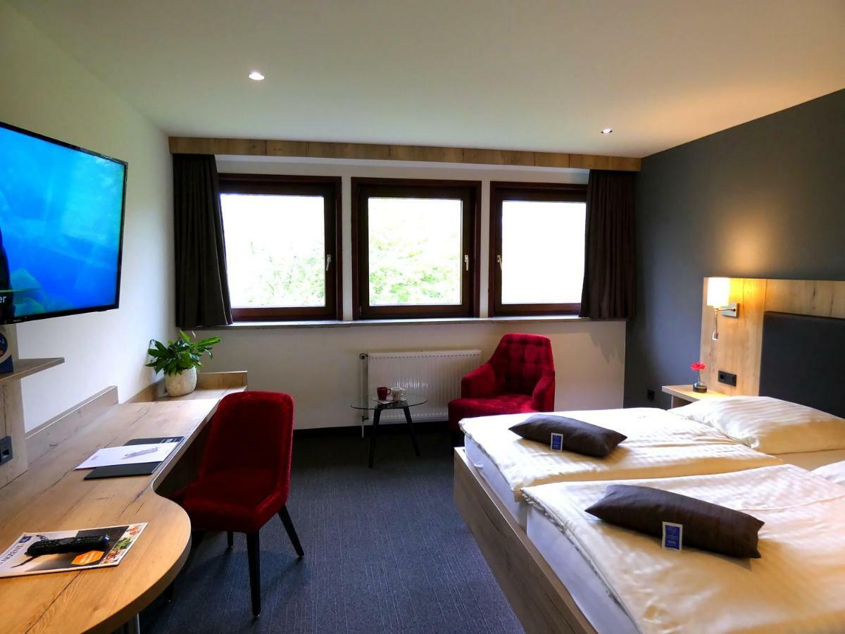 Akzent Hotel Cordes & Restaurant Am Rosengarten Sottorf Luaran gambar